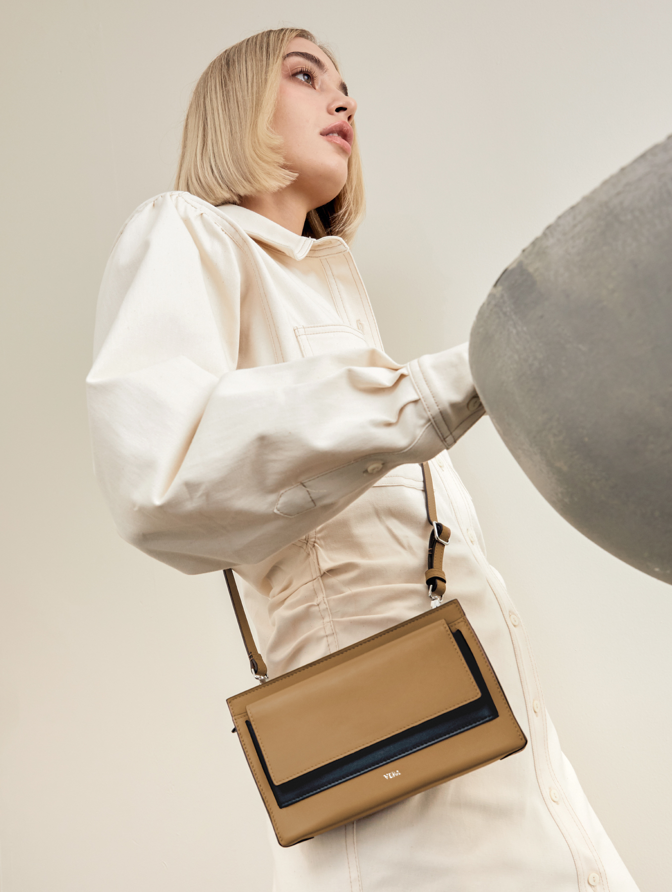 VERA Canapé as Crossbody