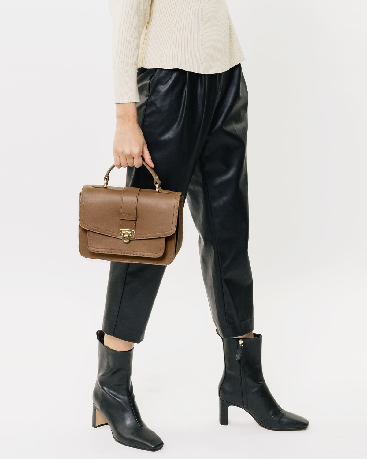 VERA Alexa in Choco Brown