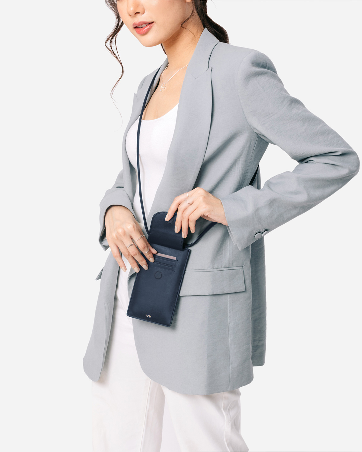 VERA Best Millie Pouch in Midnight Navy