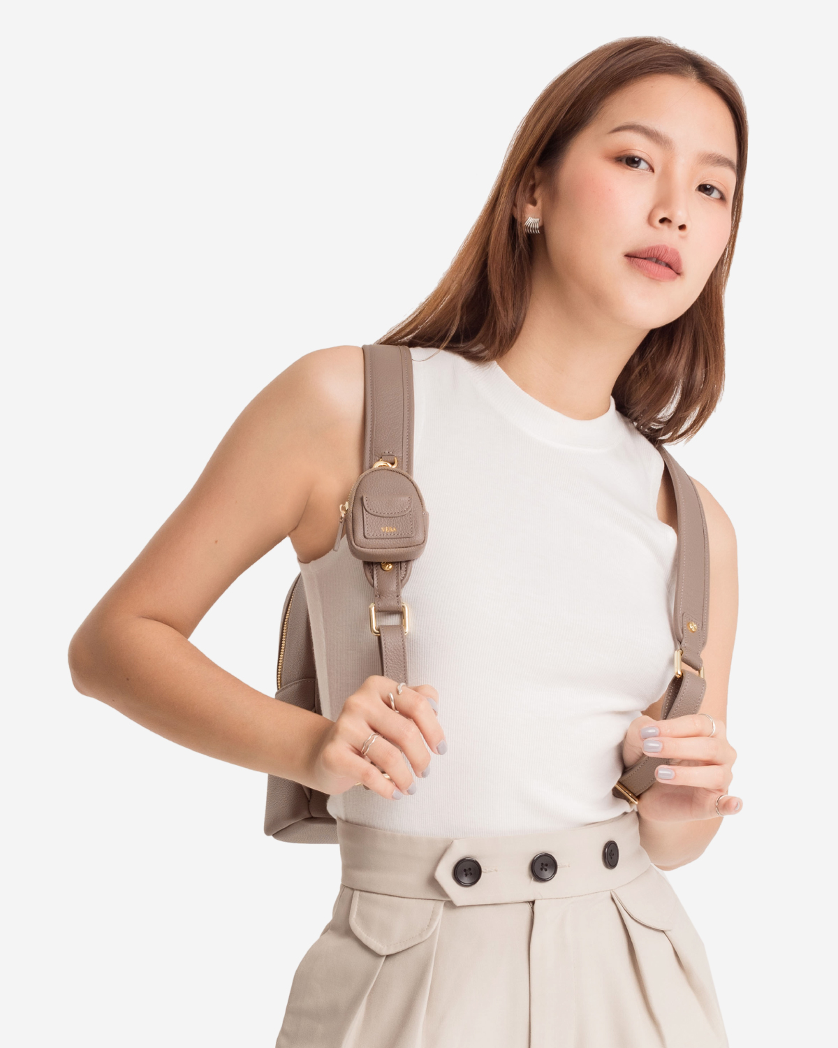 VERA Little Journey in Studio Taupe