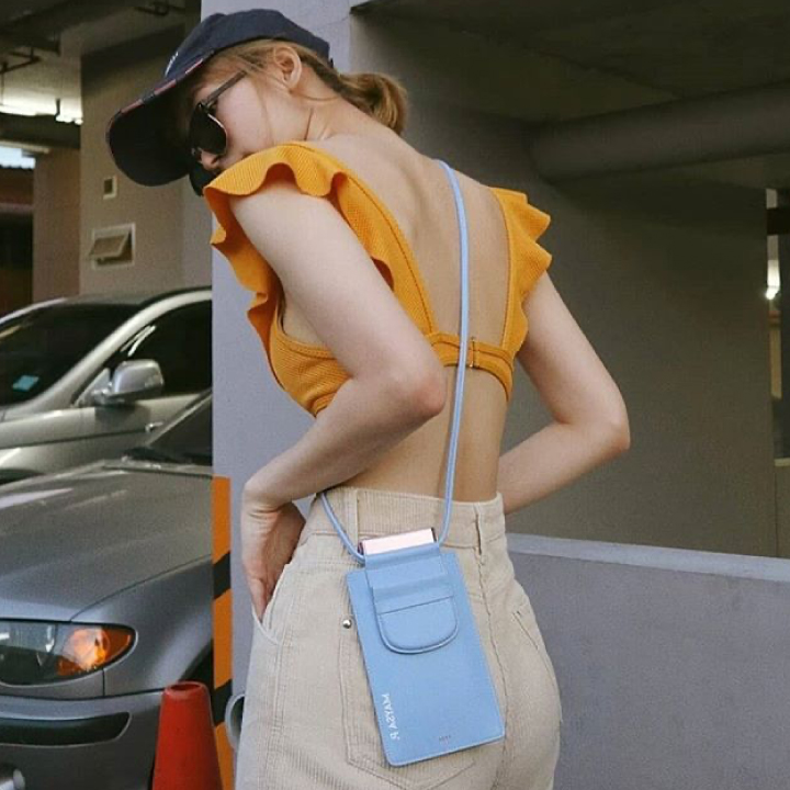 VERA Best Millie Pouch in Blue Bell