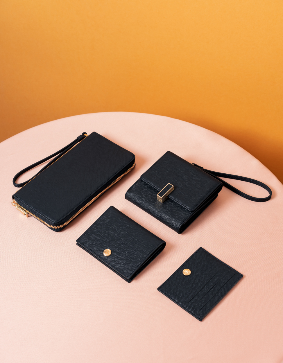 VERA Wallet Colors เลือกสีกระเป๋าสตางค์ตามวันเกิด